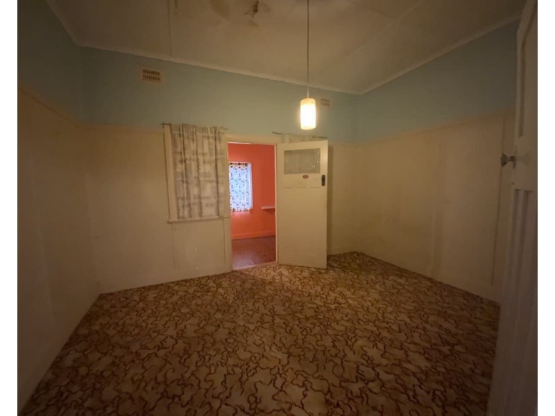 19 Mcdonnell Street, Condobolin NSW 2877