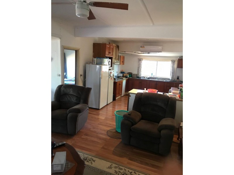 24 Brookview Street, Trundle NSW 2875