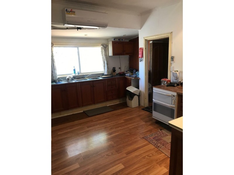 24 Brookview Street, Trundle NSW 2875