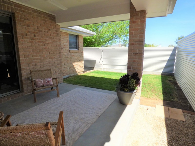15b Wambat Street, Forbes NSW 2871