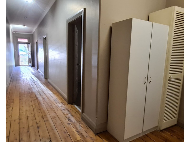 14 Currajong Street, Parkes NSW 2870