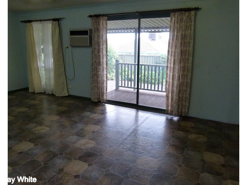 16 Holloway Street, Forbes NSW 2871