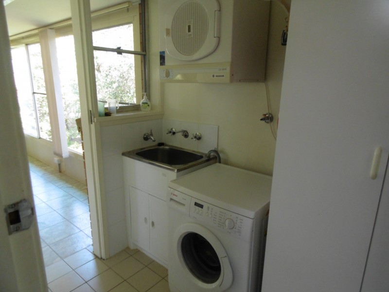 64 Euchie Street, Peak Hill NSW 2869