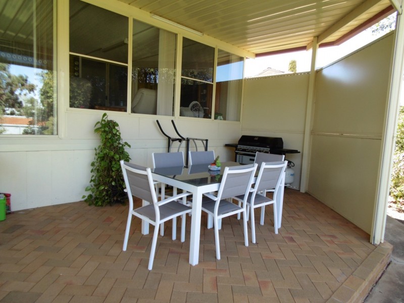 64 Euchie Street, Peak Hill NSW 2869