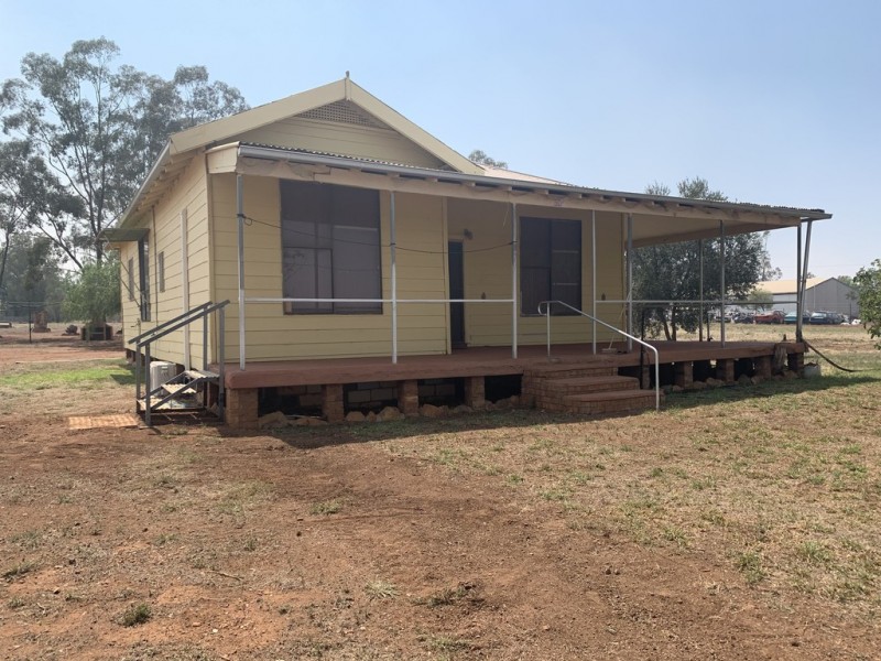 119 Linder Street, Peak Hill NSW 2869