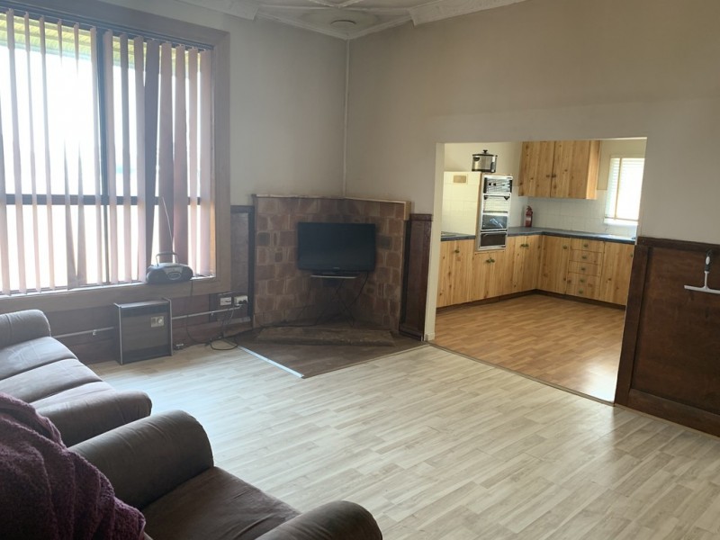 119 Linder Street, Peak Hill NSW 2869