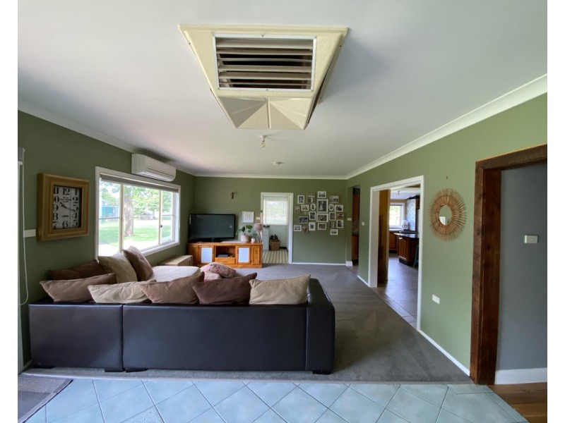 Woodlands 9851 Henry Parkes Way, Condobolin NSW 2877