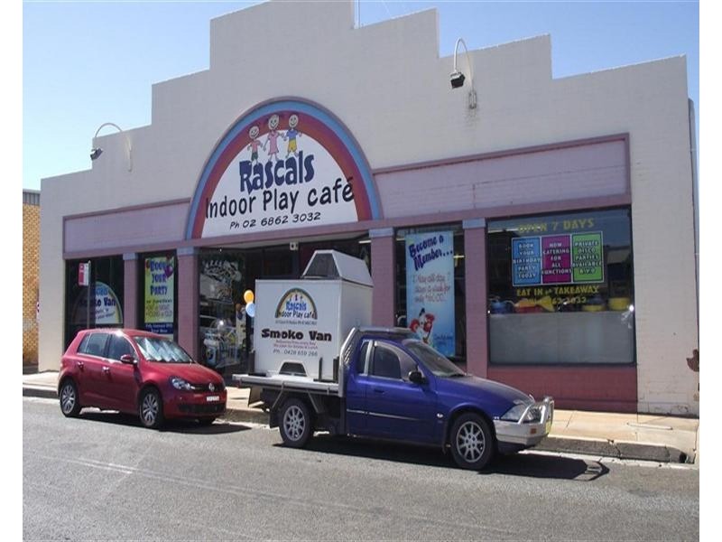 33 Court Street, Parkes NSW 2870