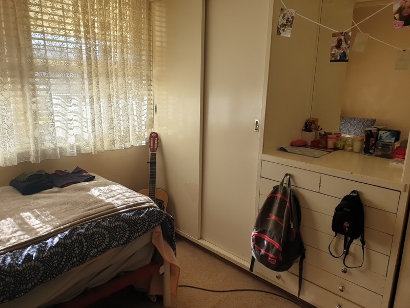 8 Moon Cres, Parkes NSW 2870