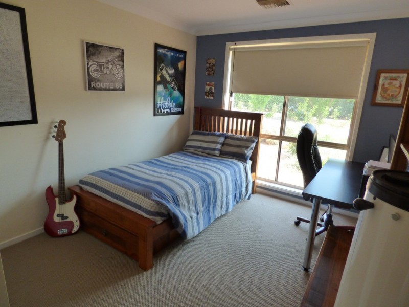 251 Farnell Street, Forbes NSW 2871