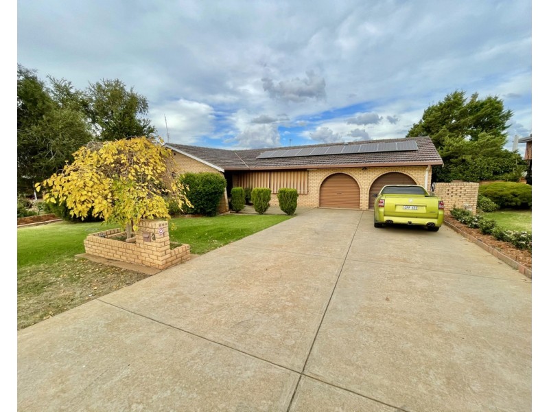 3 Jubilee Street, Parkes NSW 2870