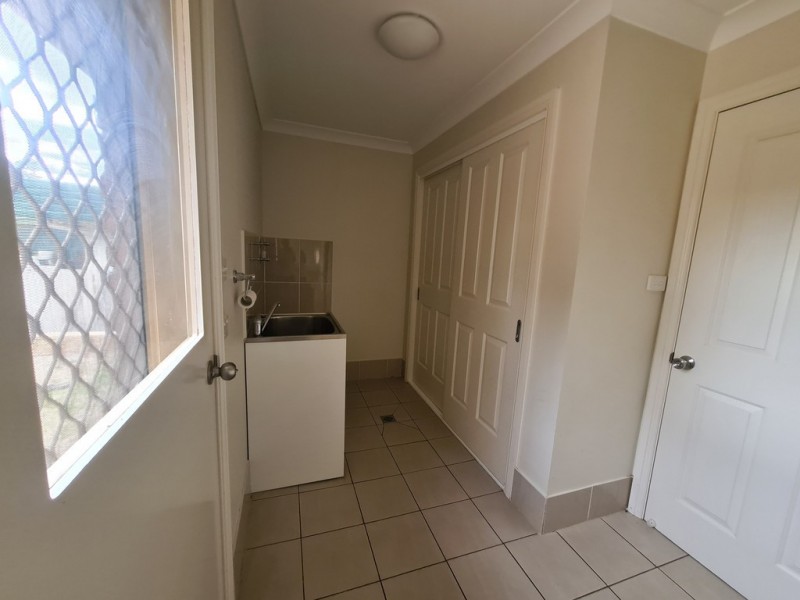 36 Reid Street, Parkes NSW 2870