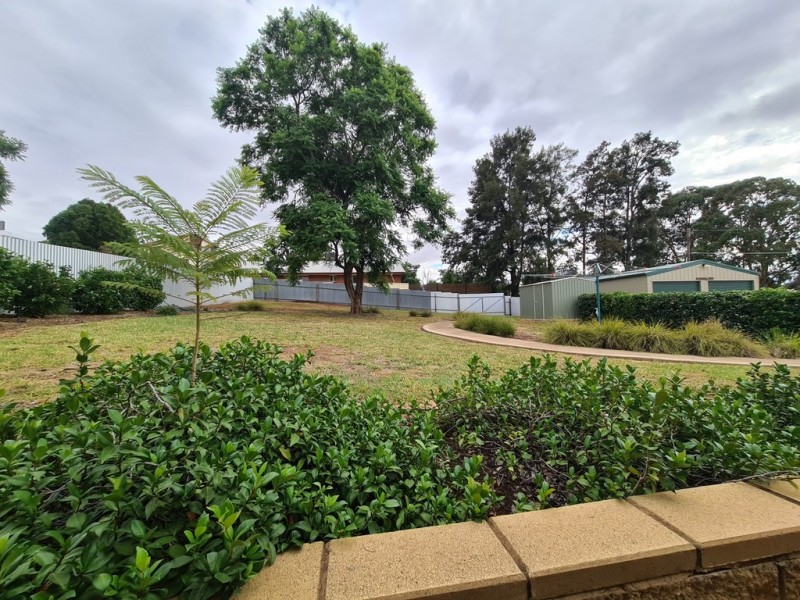 36 Reid Street, Parkes NSW 2870