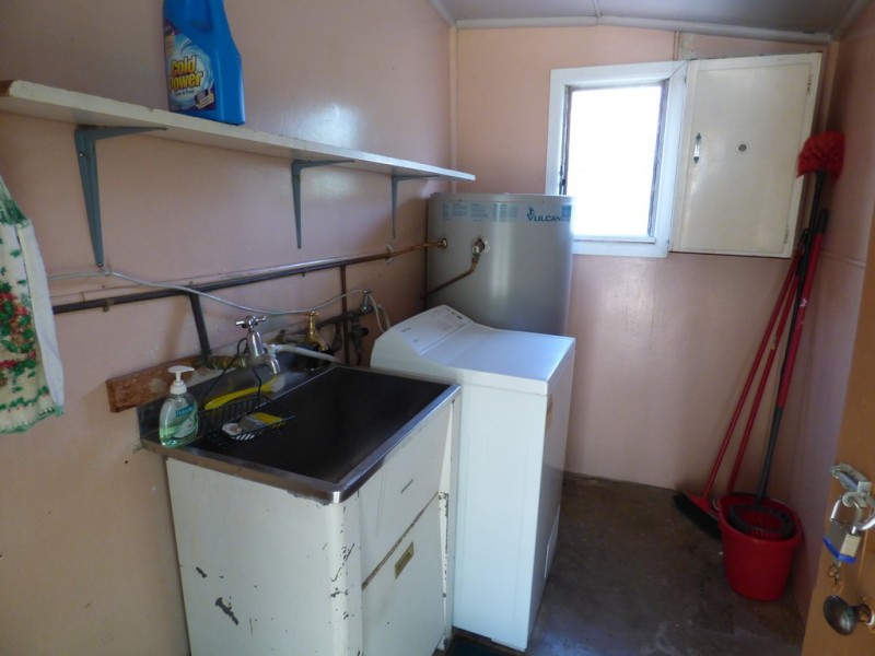 6 Bartley Street, Forbes NSW 2871