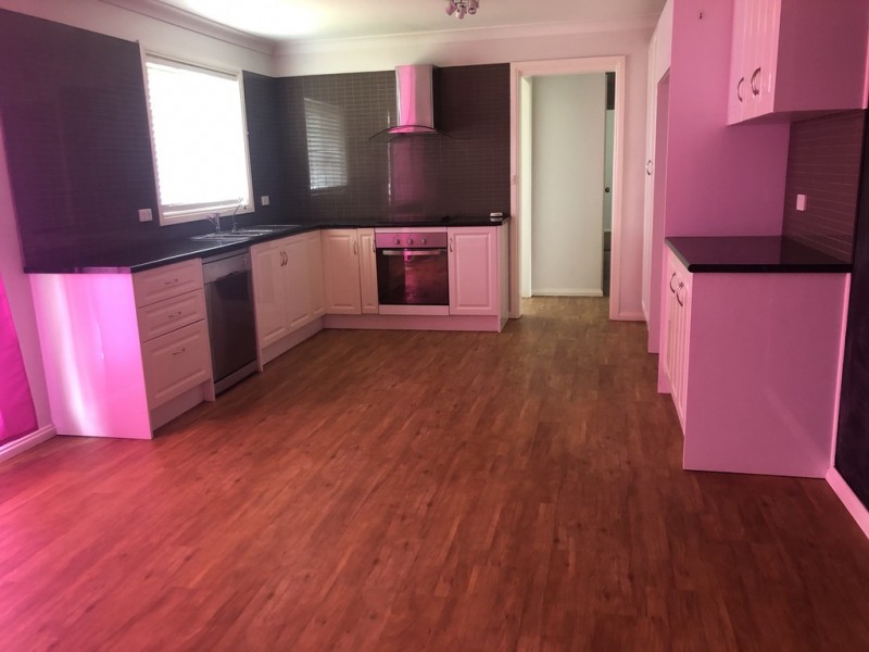 11 Thames Street, Forbes NSW 2871