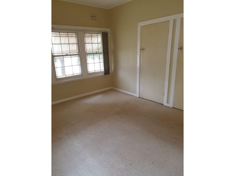 5 Gatenby St, Condobolin NSW 2877