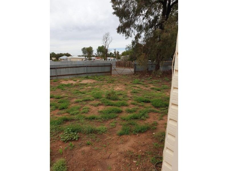 5 Gatenby St, Condobolin NSW 2877