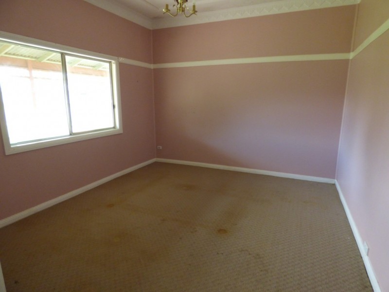 57 Ferry Street, Forbes NSW 2871