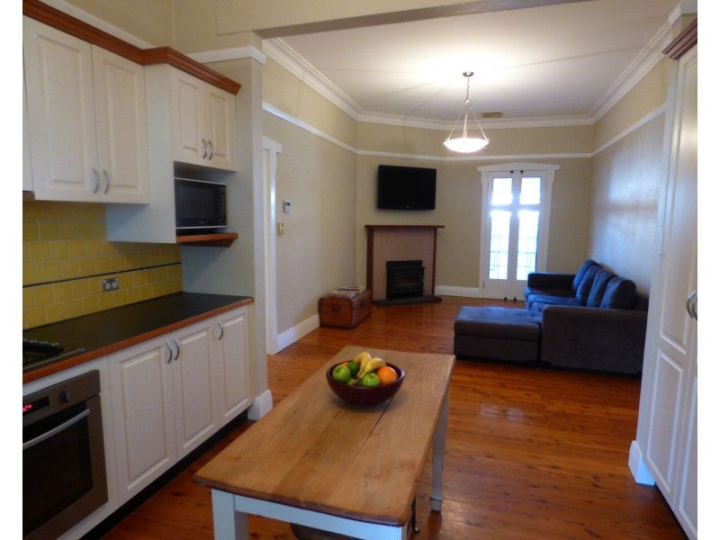 58 Dalton Street, Parkes NSW 2870