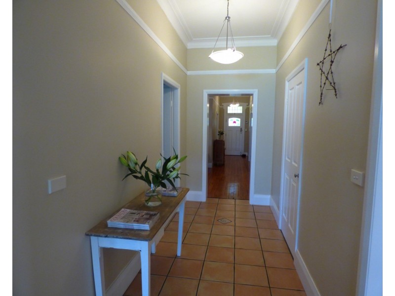 58 Dalton Street, Parkes NSW 2870