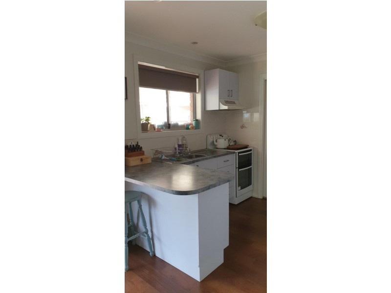 7a Tulara Place, Parkes NSW 2870