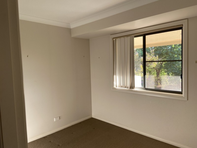 31 Noonan Street, Parkes NSW 2870