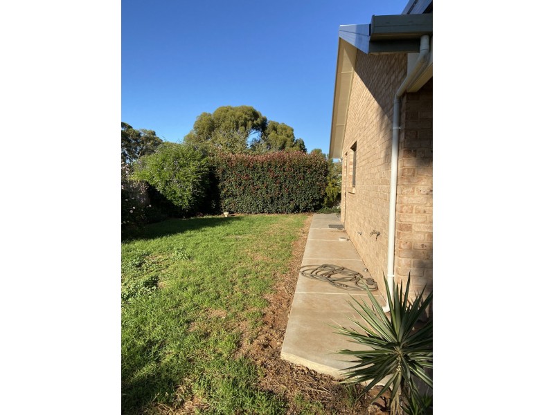 31 Noonan Street, Parkes NSW 2870