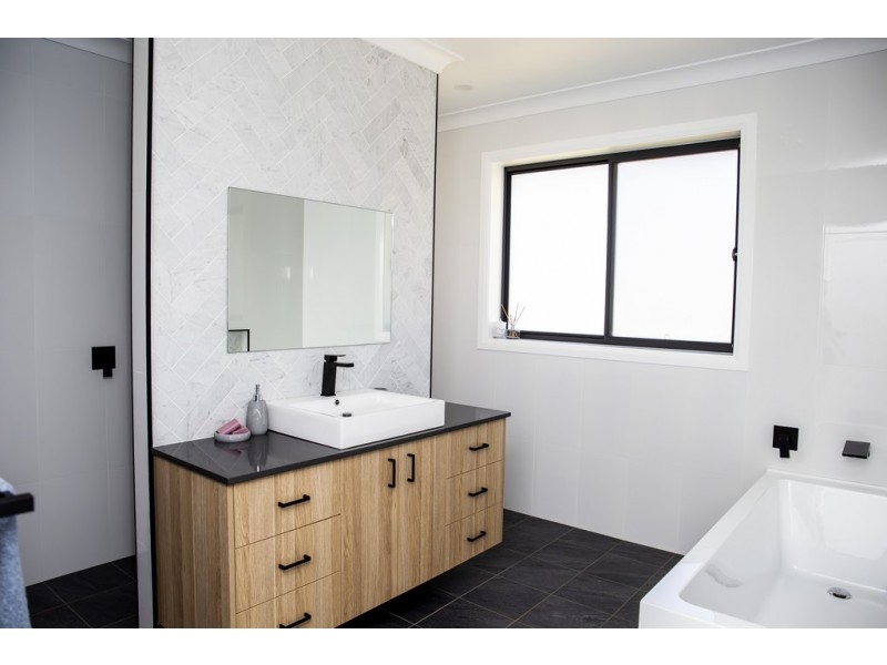 5 Hereford Street, Forbes NSW 2871