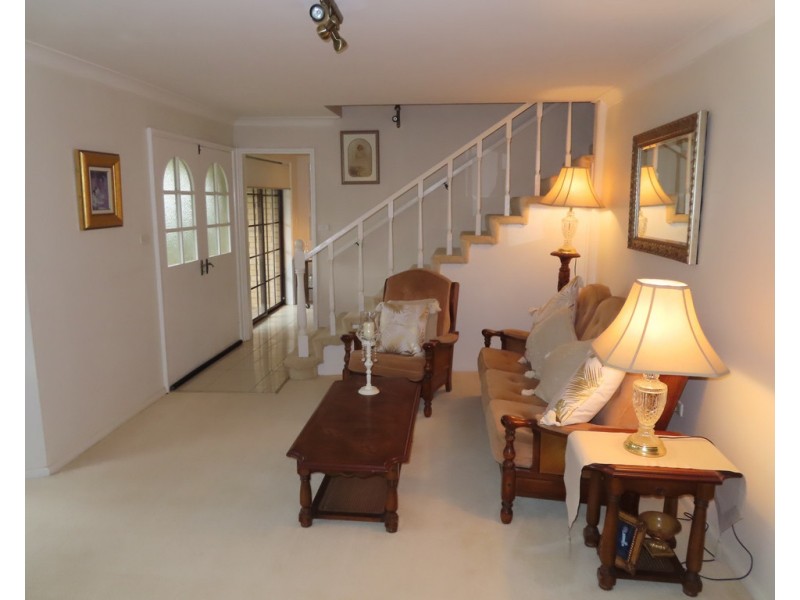 4 Craft Crescent, Condobolin NSW 2877