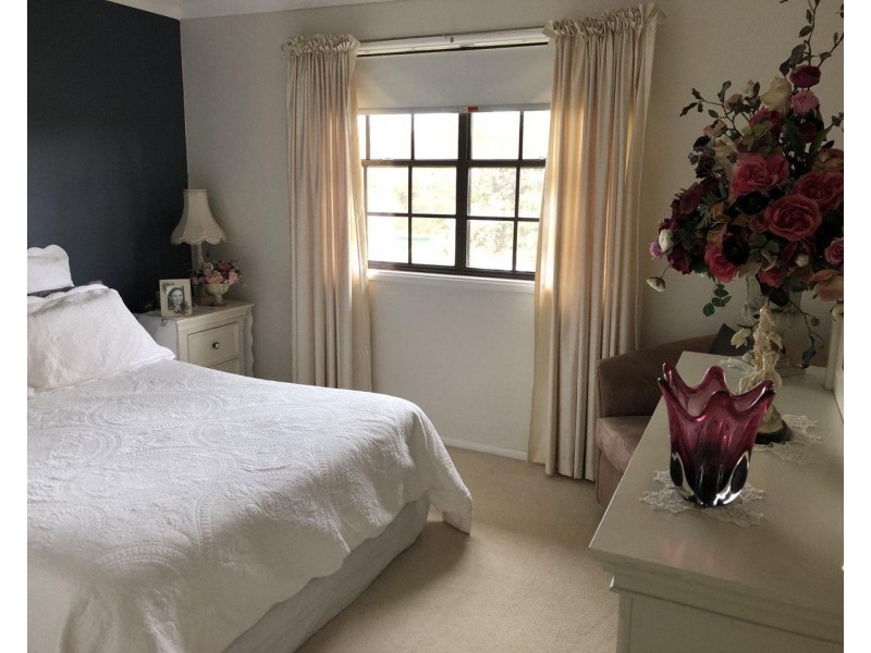 4 Craft Crescent, Condobolin NSW 2877