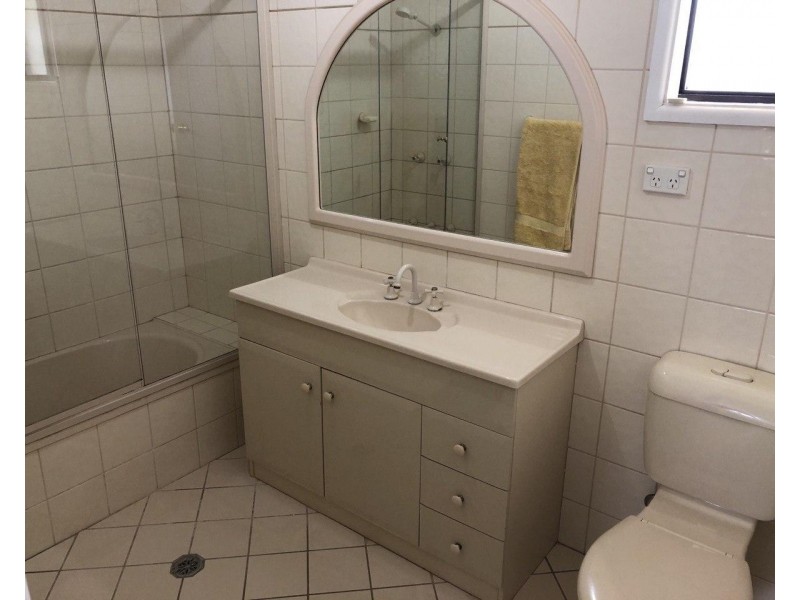 4 Craft Crescent, Condobolin NSW 2877