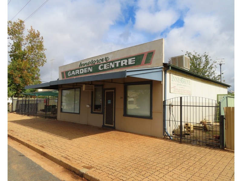 24 Innes Street, Condobolin NSW 2877