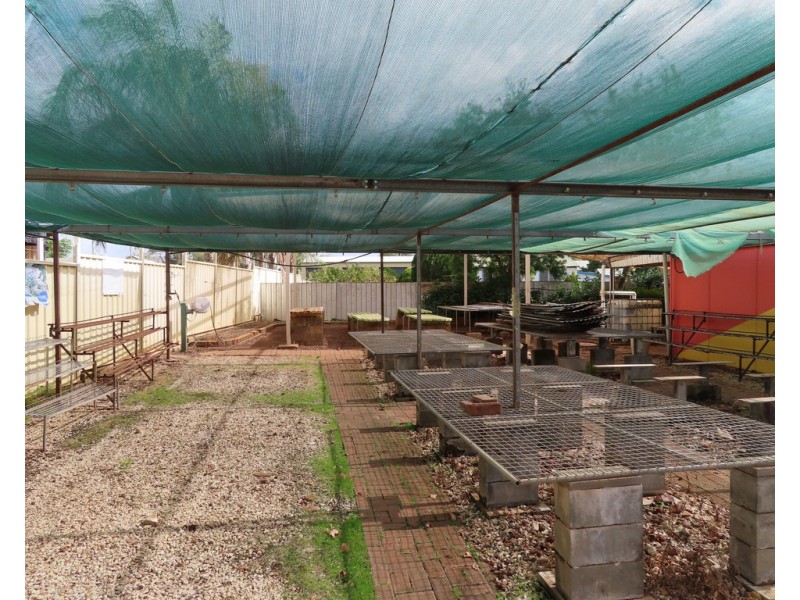 24 Innes Street, Condobolin NSW 2877