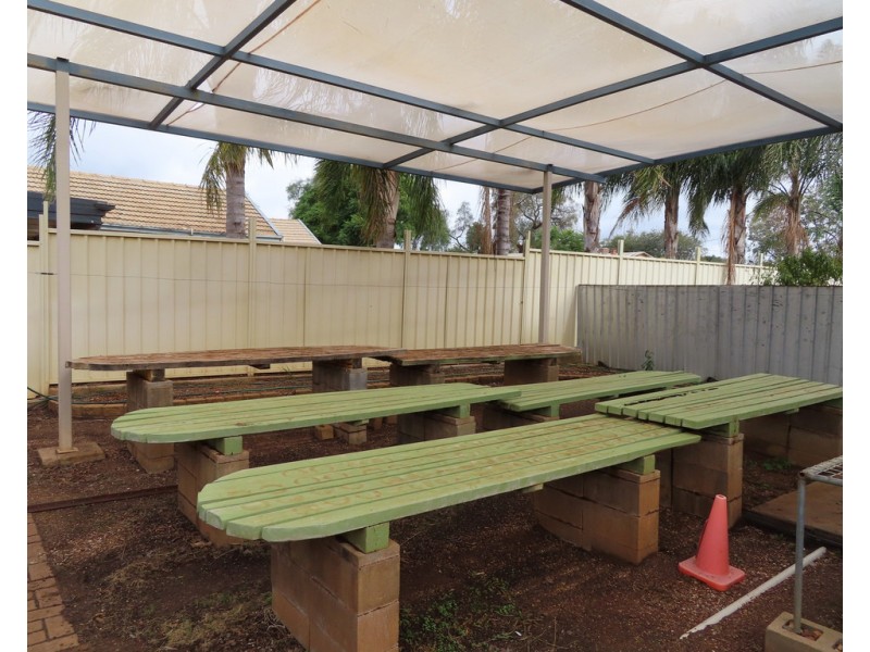 24 Innes Street, Condobolin NSW 2877