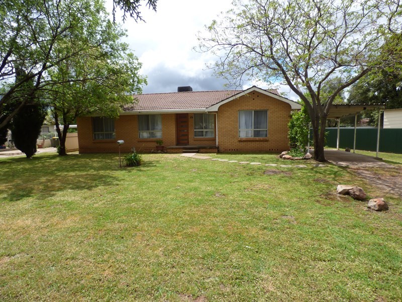 8 Bogan Gate Road, Forbes NSW 2871