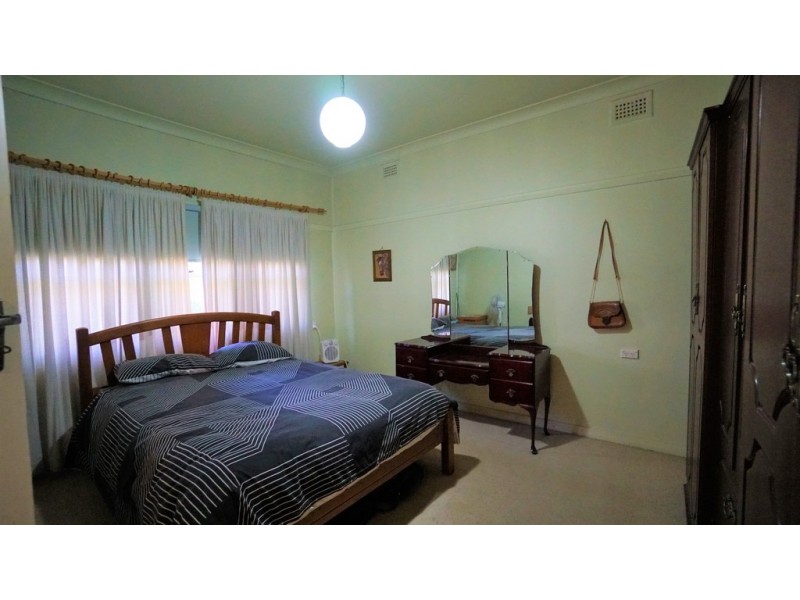 14 Bandon Street, Forbes NSW 2871