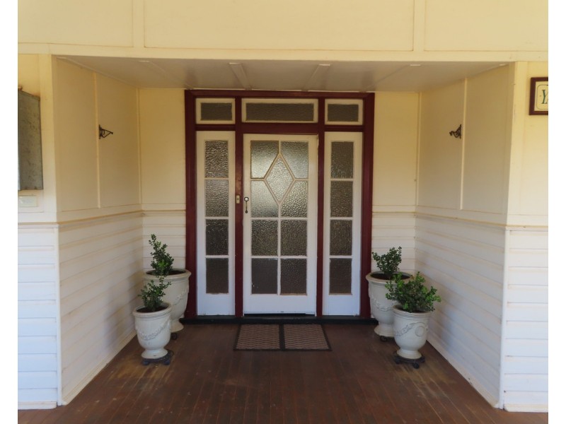 18 Innes Street, Condobolin NSW 2877