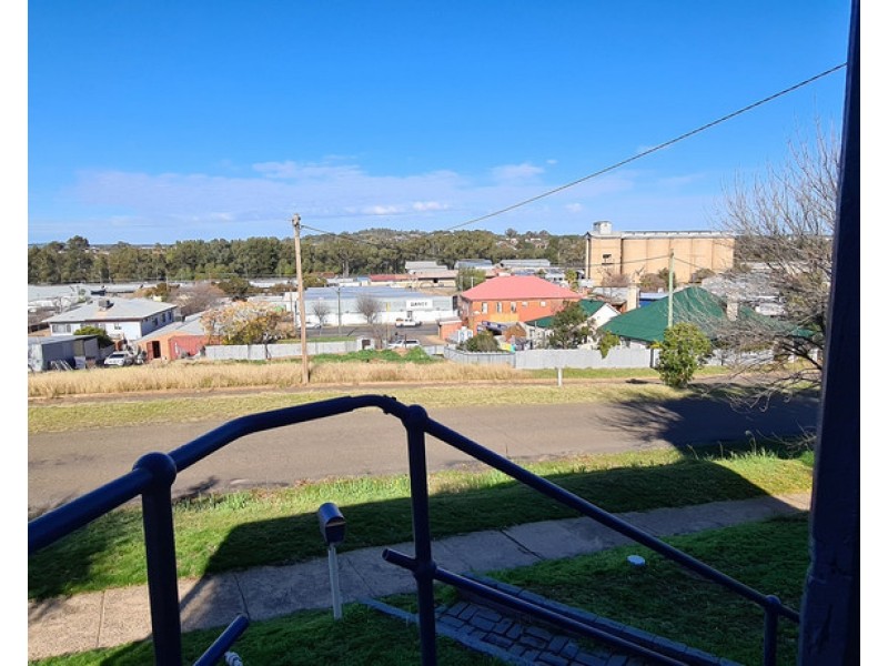 28 Forster Street, Parkes NSW 2870