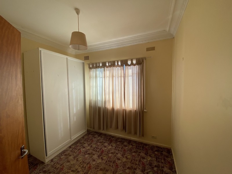 12 Moon Crescent, Parkes NSW 2870