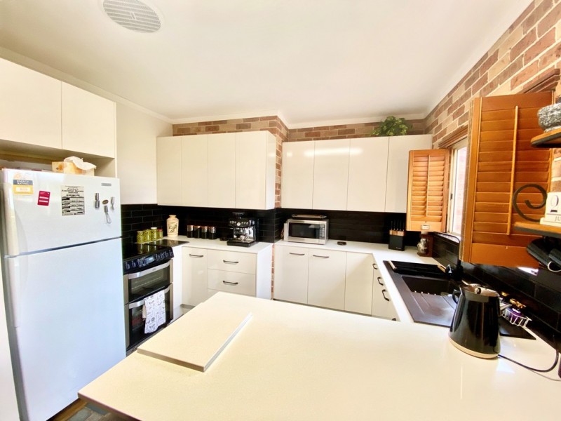 2/122 York Street, Forbes NSW 2871