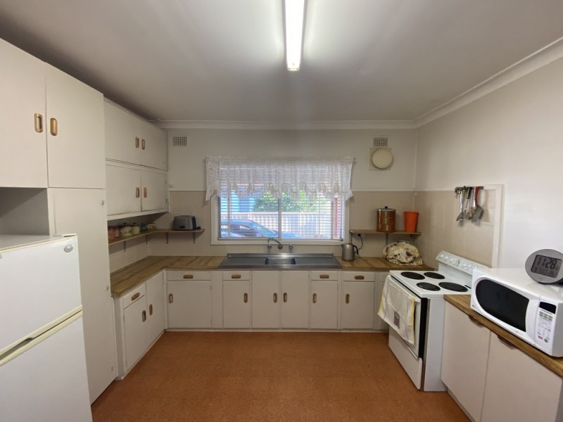 9 Miller Street, Condobolin NSW 2877