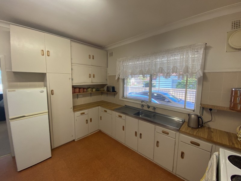 9 Miller Street, Condobolin NSW 2877