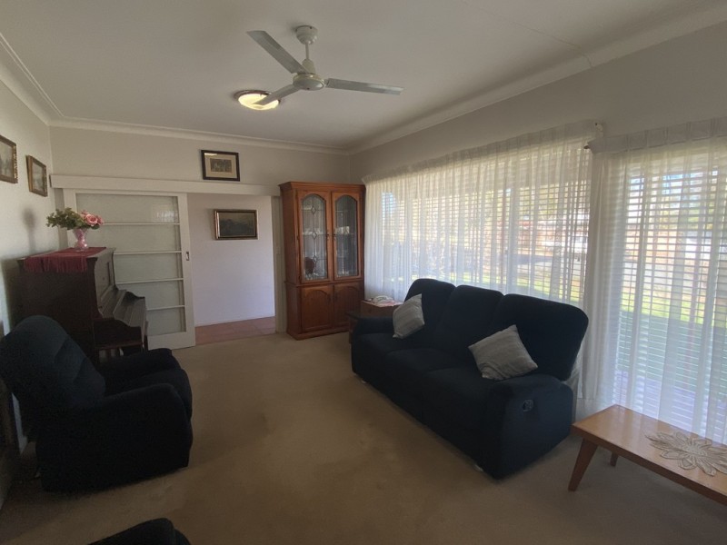 9 Miller Street, Condobolin NSW 2877