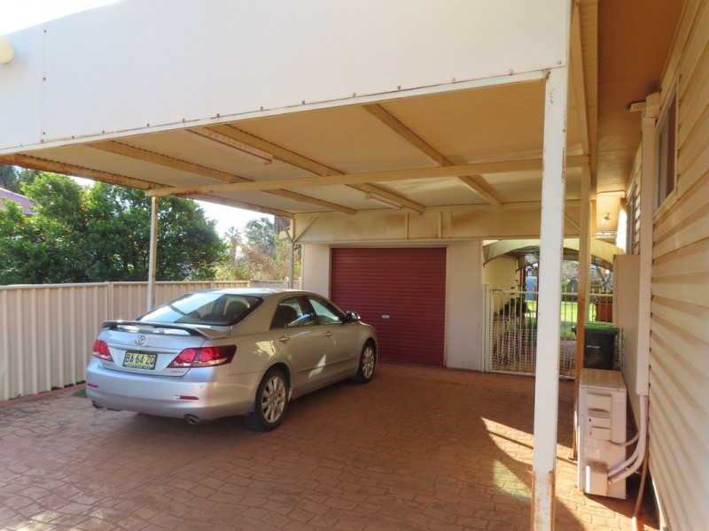 9 Miller Street, Condobolin NSW 2877