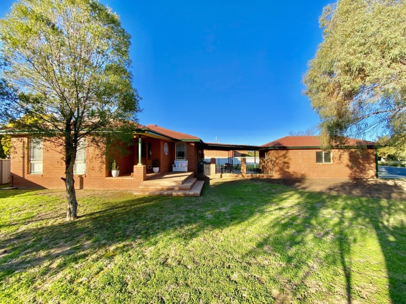 86 Wambat Street, Forbes NSW 2871