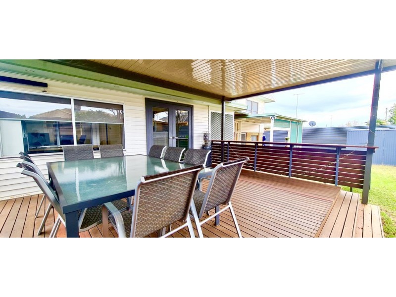 13 Holloway Street, Forbes NSW 2871