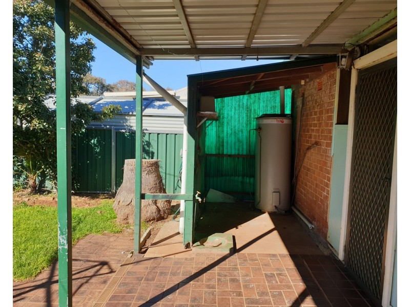 51 Albert Street, Parkes NSW 2870