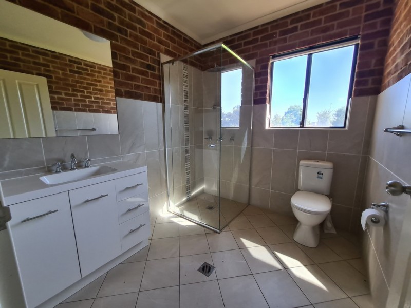 9 Randall Place, Condobolin NSW 2877