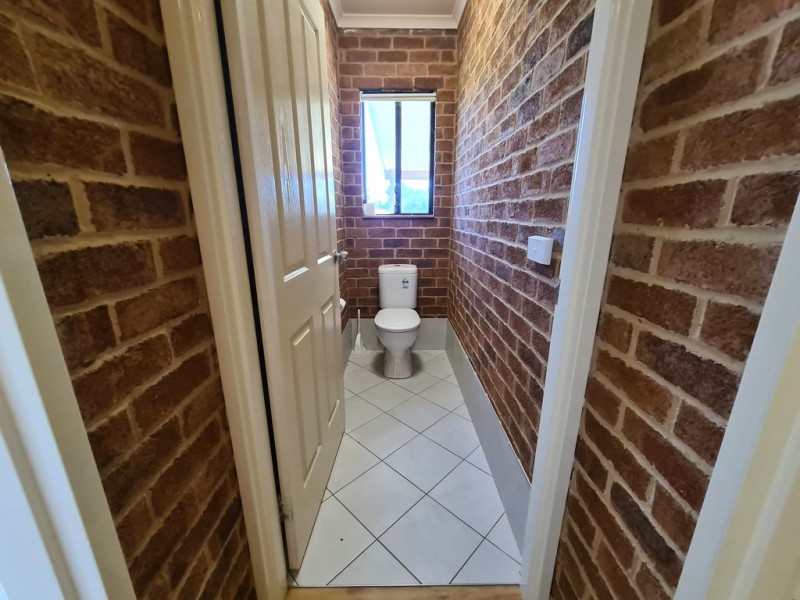 9 Randall Place, Condobolin NSW 2877