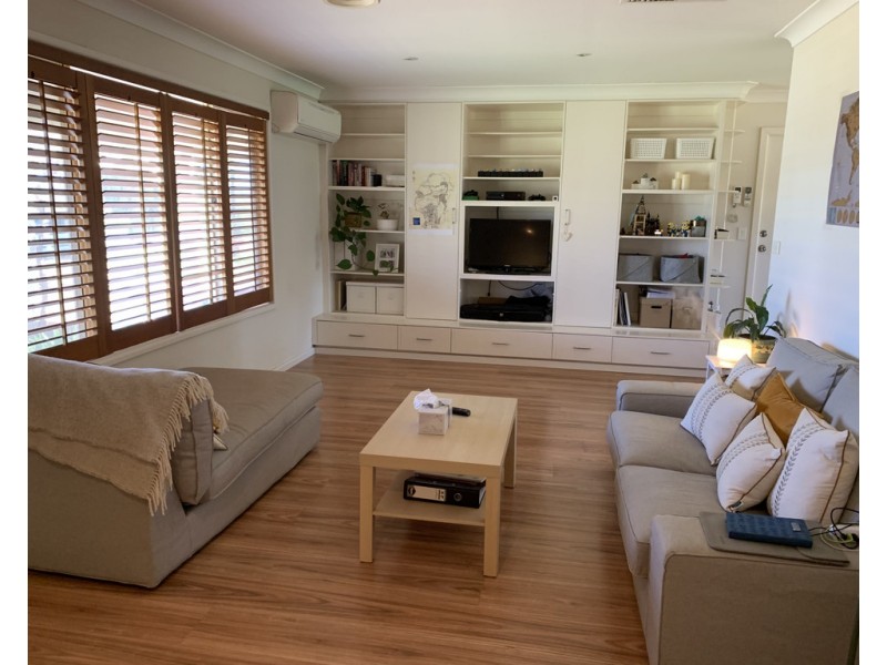 63 Farrer Street, Parkes NSW 2870